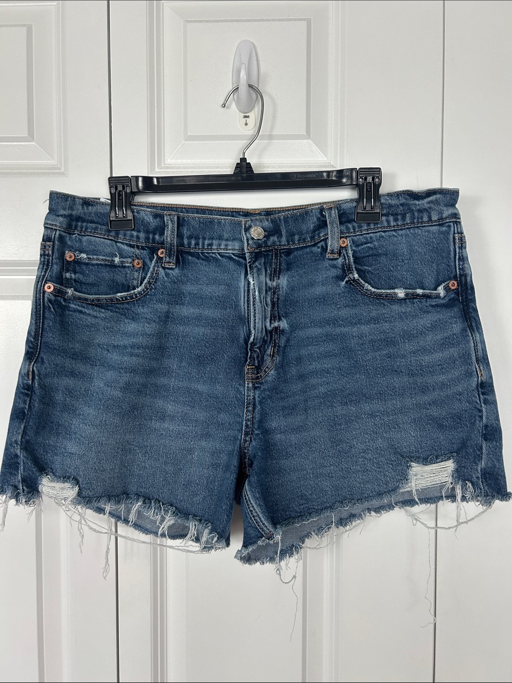 American Eagle Women’s Distressed Denim Shorts - Blue Size 10